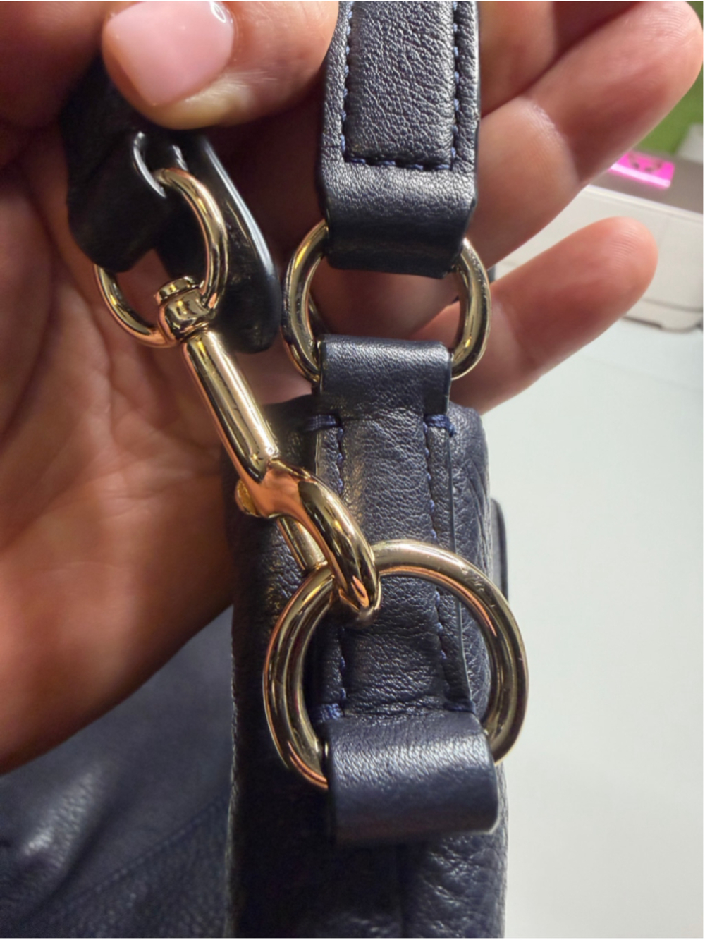 Gorgeous coach navy blue leather shoulder bag with removable Crossbody strap ￼ - Picture 8 of 11